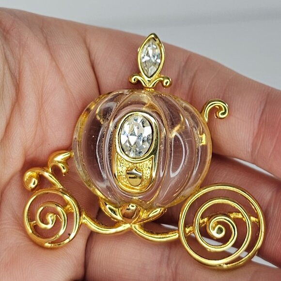 Vintage Disney Napier Cinderella's Carriage Rhinestone & Gold Tone Brooch Pin - Picture 5 of 6